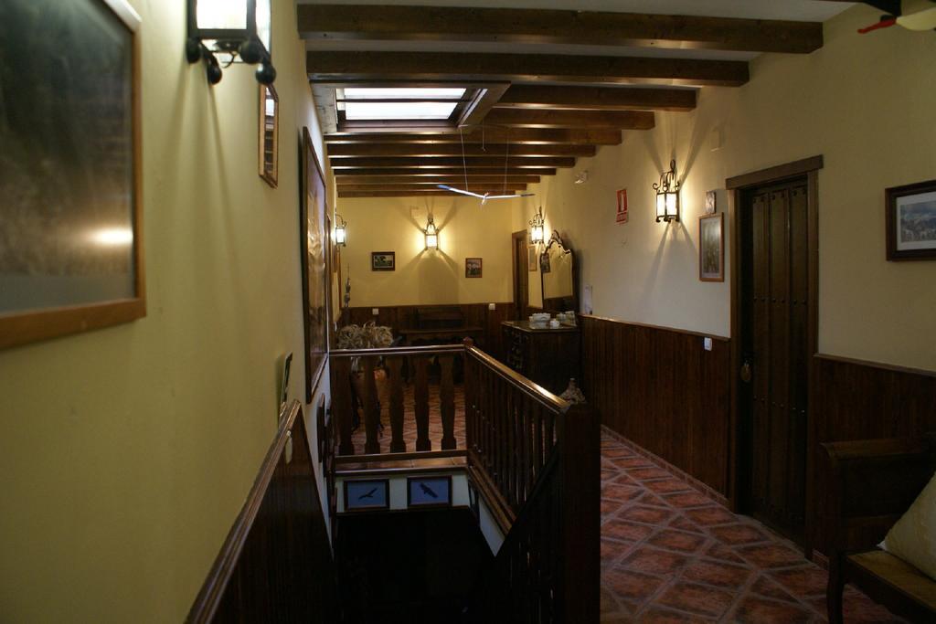 Casa Rural Pena Falcon Torrejón el Rubio Kültér fotó