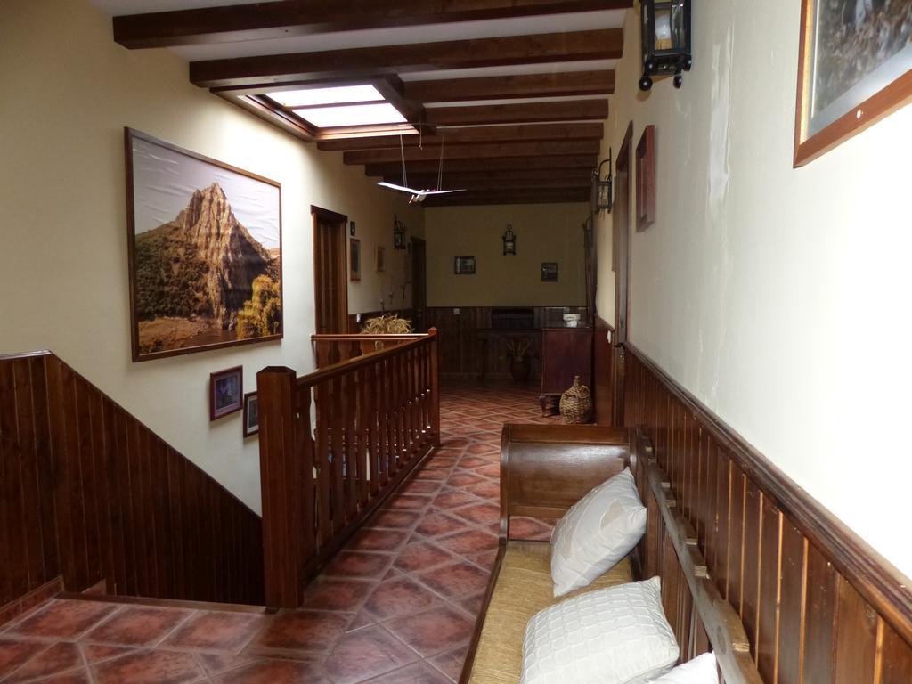 Casa Rural Pena Falcon Torrejón el Rubio Kültér fotó