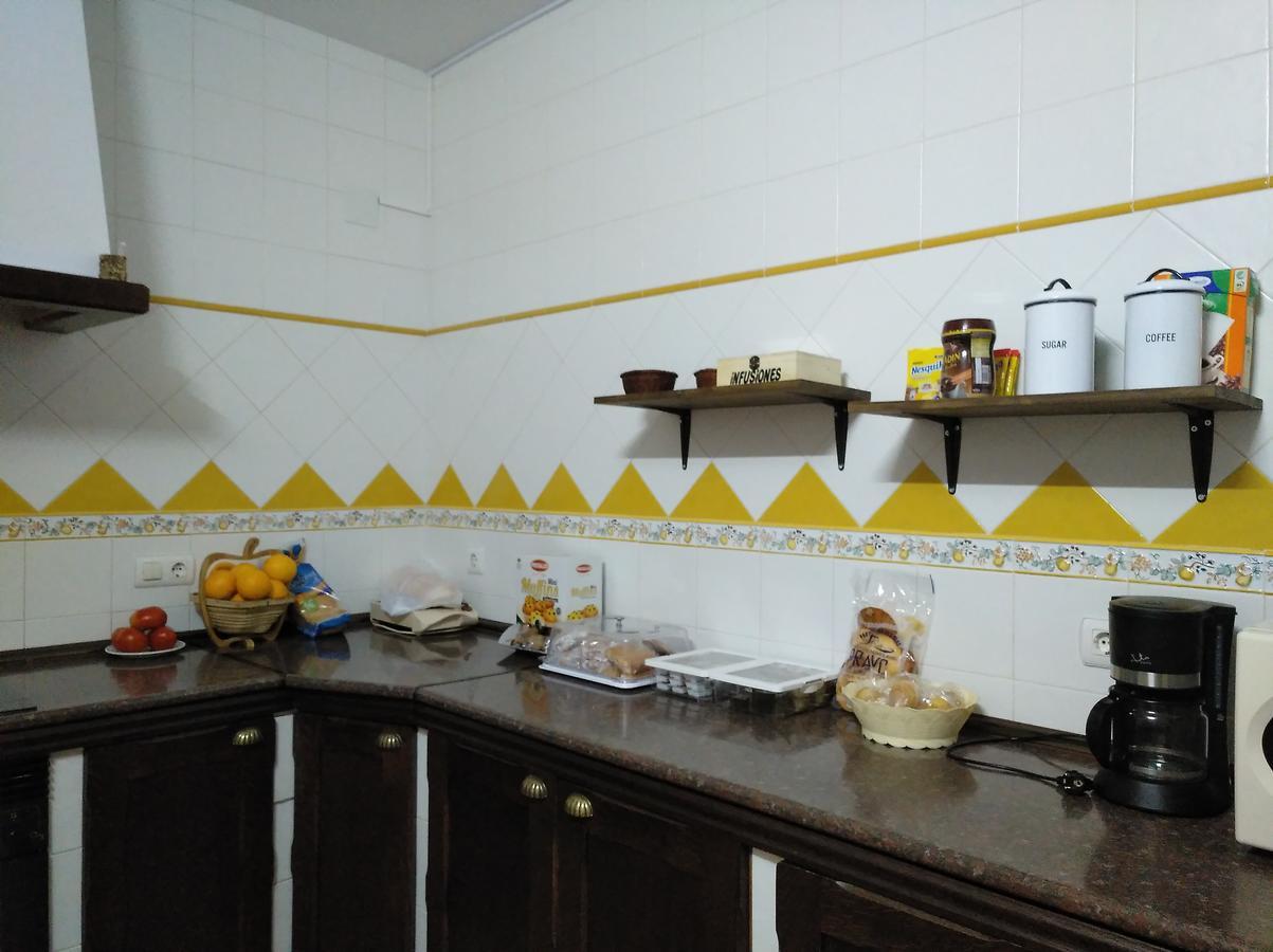 Casa Rural Pena Falcon Torrejón el Rubio Kültér fotó
